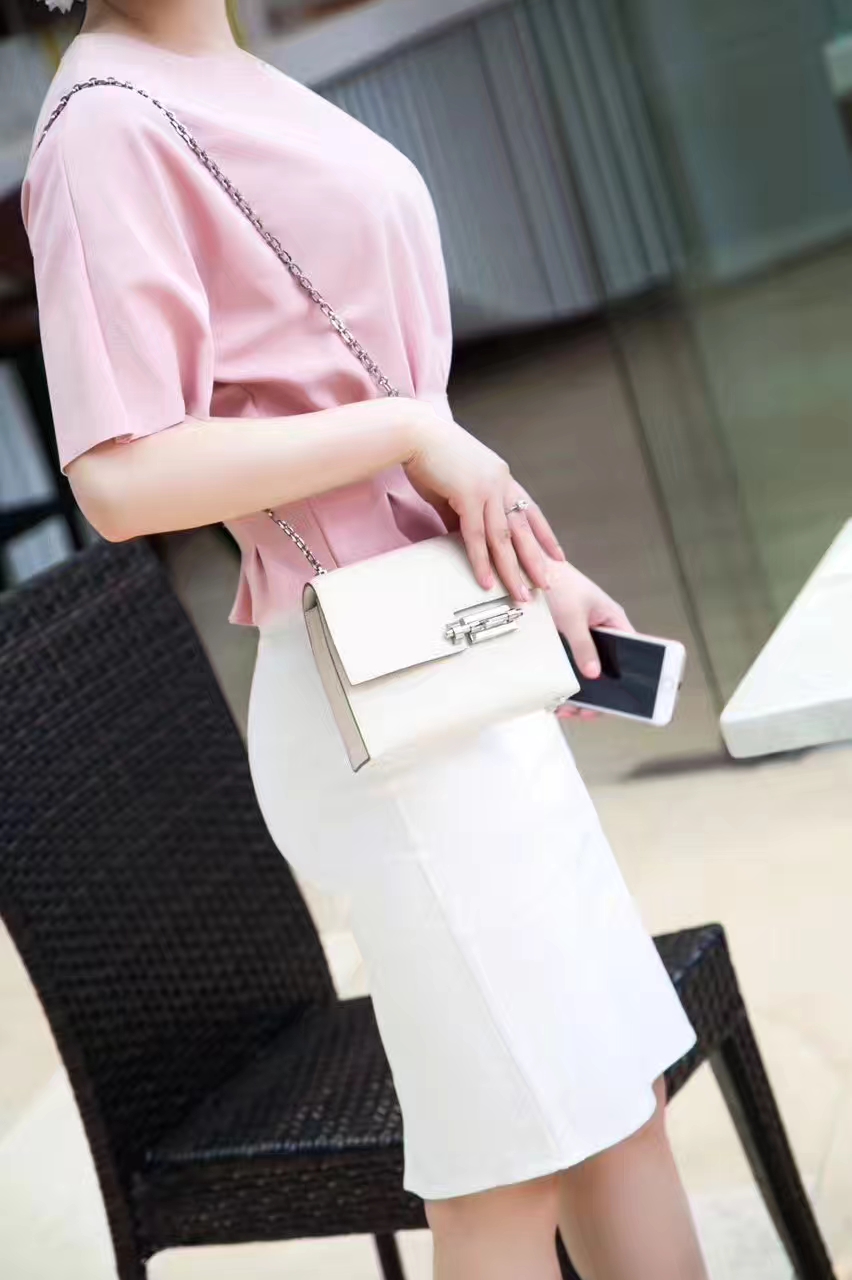 爱马仕单肩女包 Hermes VR17cm 奶昔白原厂epsom牛皮机关枪包