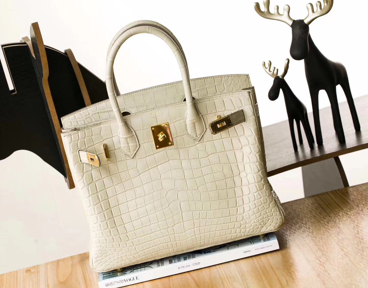 Hermes爱马仕铂金包尺寸 3C羊毛白雾面两点鳄鱼皮Birkin30cm 金扣