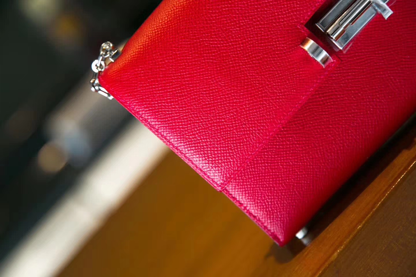 Hermes Verrou 17cm 爱马仕Q5国旗红epsom牛皮链条包单肩女包 银扣