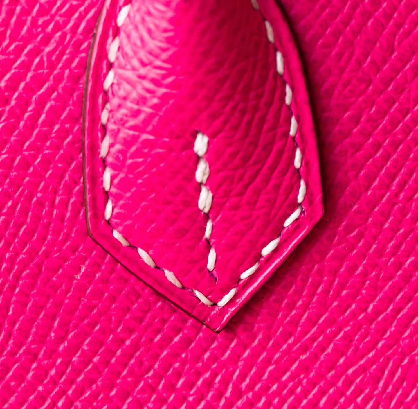 爱马仕Birkin包包尺寸 Hermes E5糖果粉Epsom牛皮铂金包25cm 金扣
