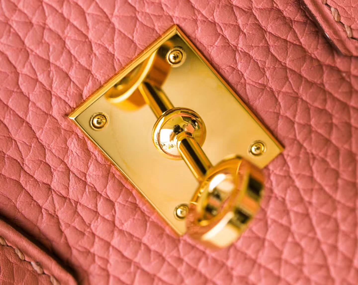 Hermes女包货源 爱马仕奶茶色顶级Togo牛皮铂金包Birkin25cm 金扣