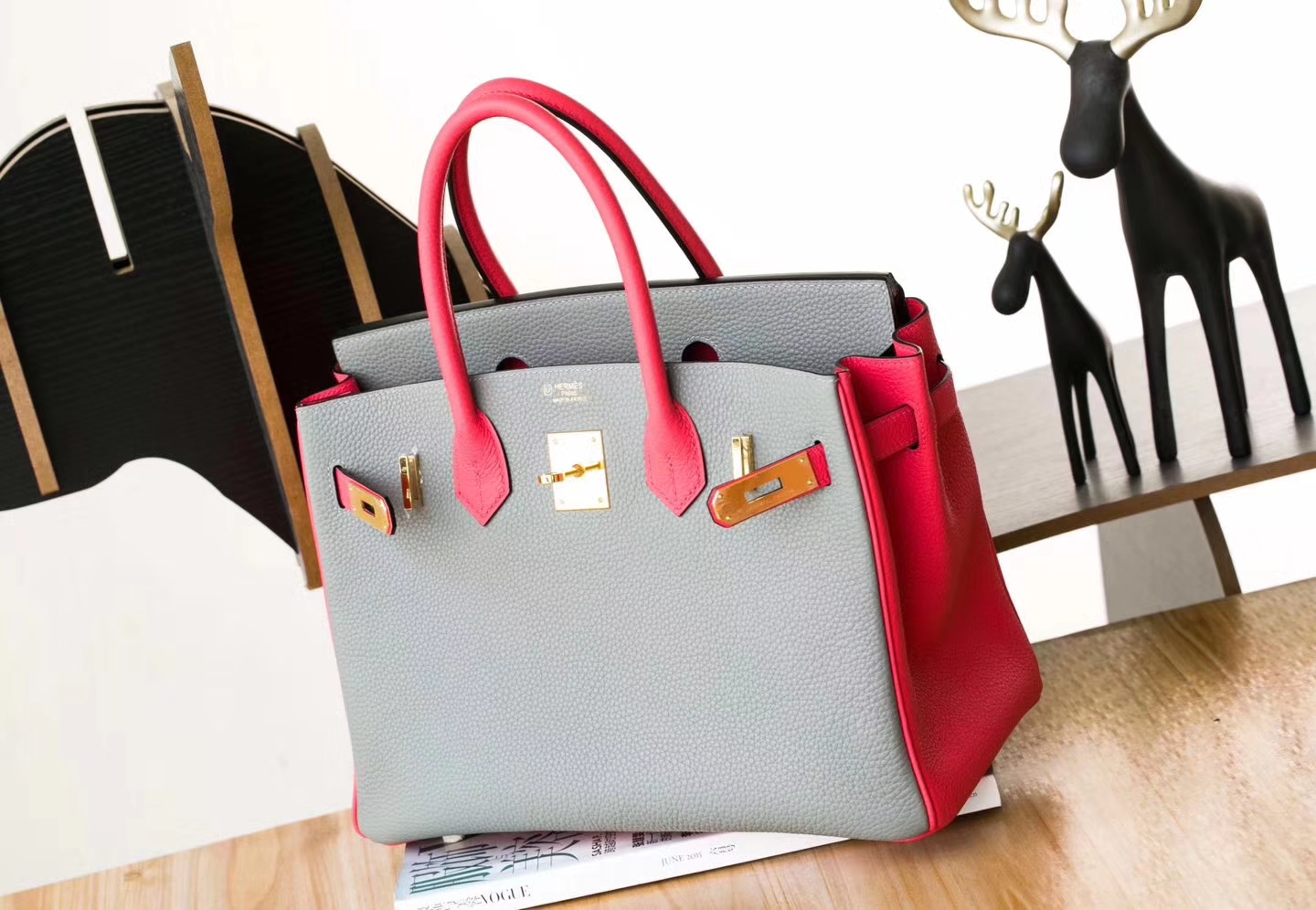 爱马仕铂金包价格 Hermes Birkin30cm 4W海鸥灰拼8W唇膏粉Togo牛皮 金扣