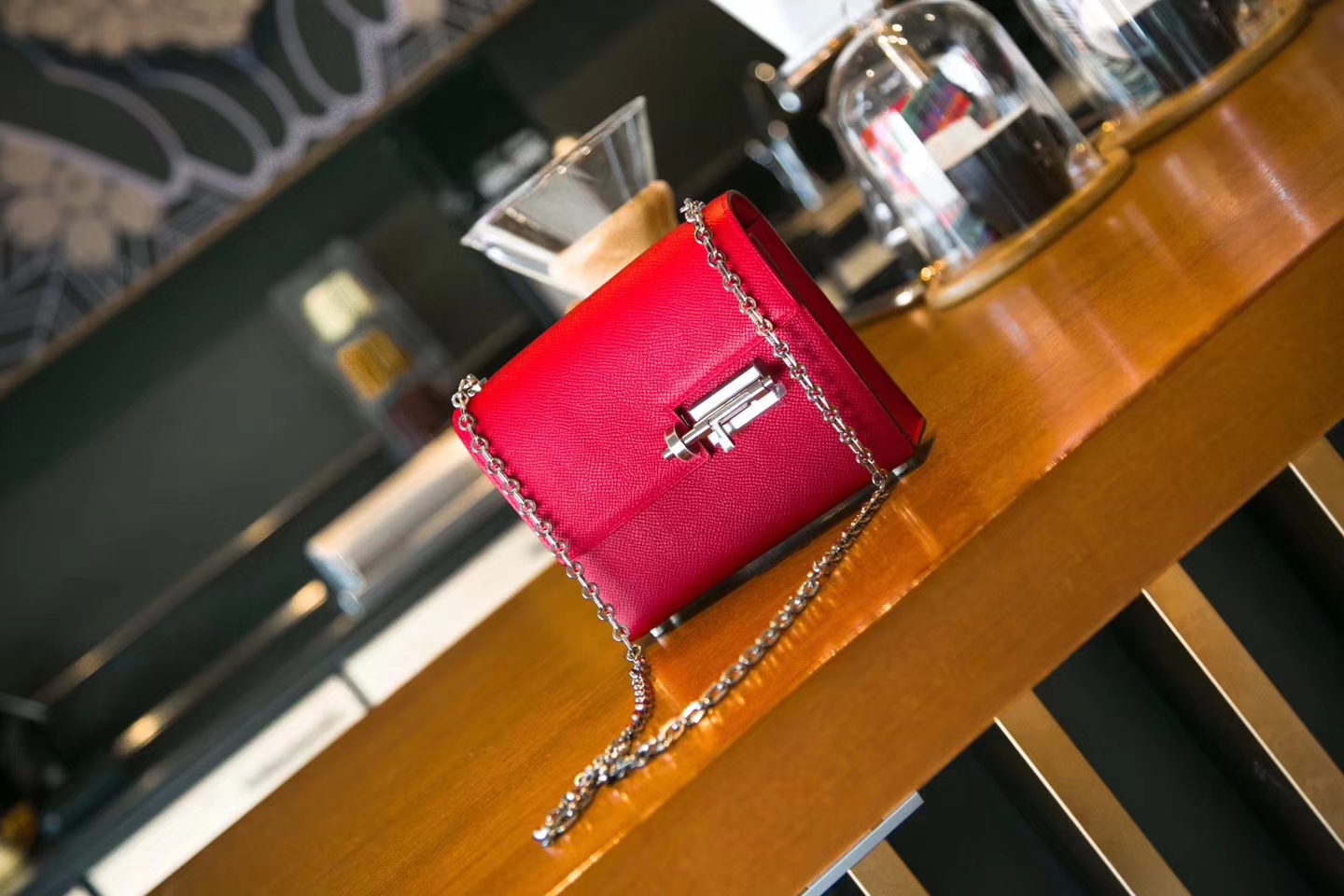 Hermes Verrou 17cm 爱马仕Q5国旗红epsom牛皮链条包单肩女包 银扣