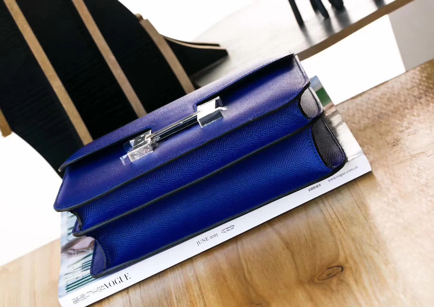 爱马仕空姐包 Hermes Constance24cm 7T电光蓝Epsom牛皮康斯坦包 银扣