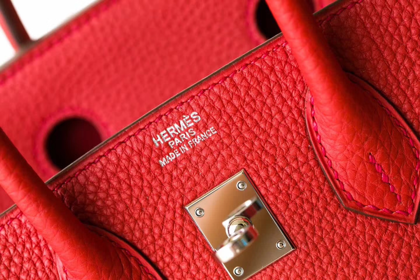 爱马仕铂金包价格 Hermes Birkin30cm Q5国旗红原厂Togo牛皮 银扣