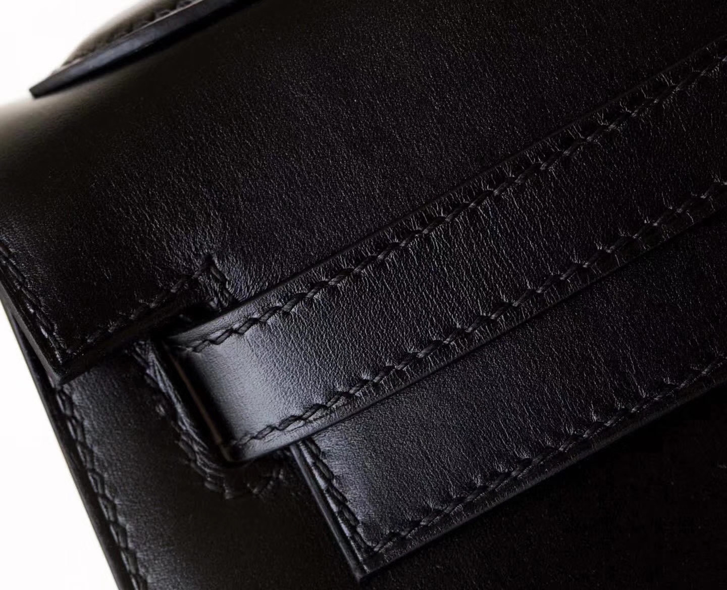爱马仕凯莉包价格 Hermes Kelly28cm 89黑色顶级Box牛皮 银扣