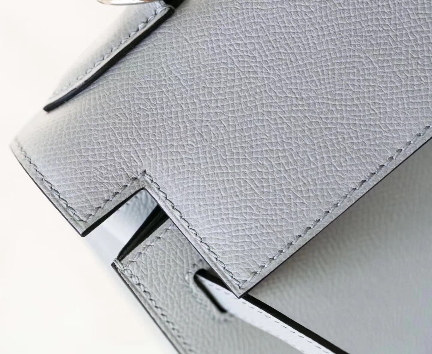 爱马仕凯莉包尺寸 Hermes Kelly28CM 8U冰川蓝原厂Epsom牛皮 银扣