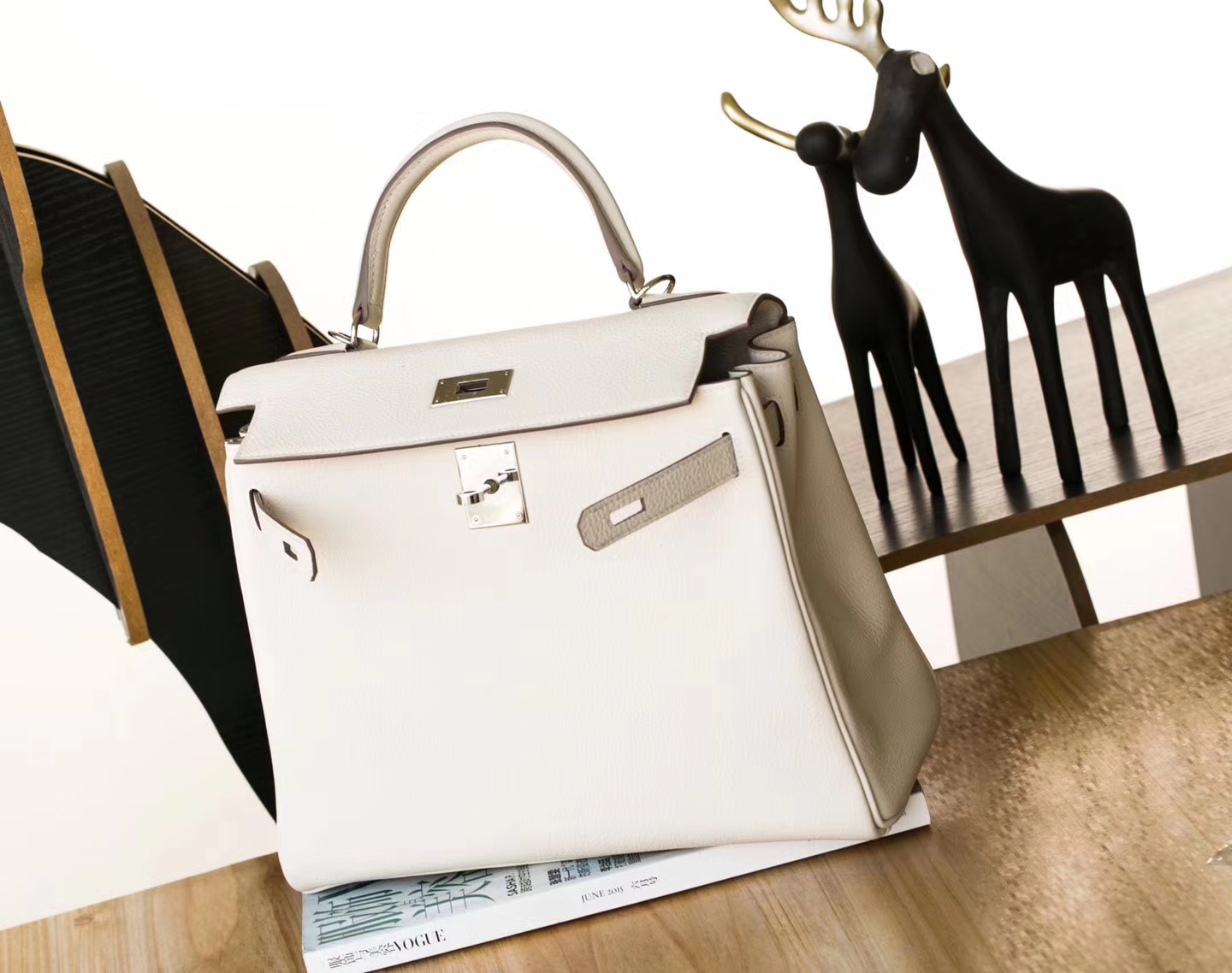 爱马仕Kelly女包 Hermes CK10奶昔白原厂Togo牛皮凯莉包28CM 银扣