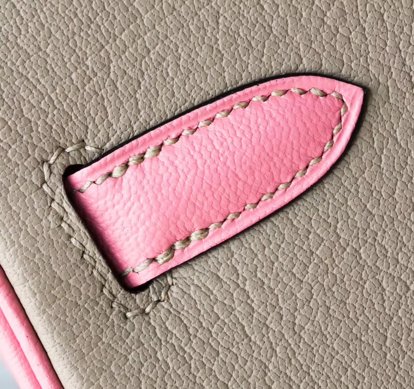 爱马仕Birkin包尺寸 Hermes CK81斑鸠灰拼奶昔粉顶级山羊皮铂金包30cm
