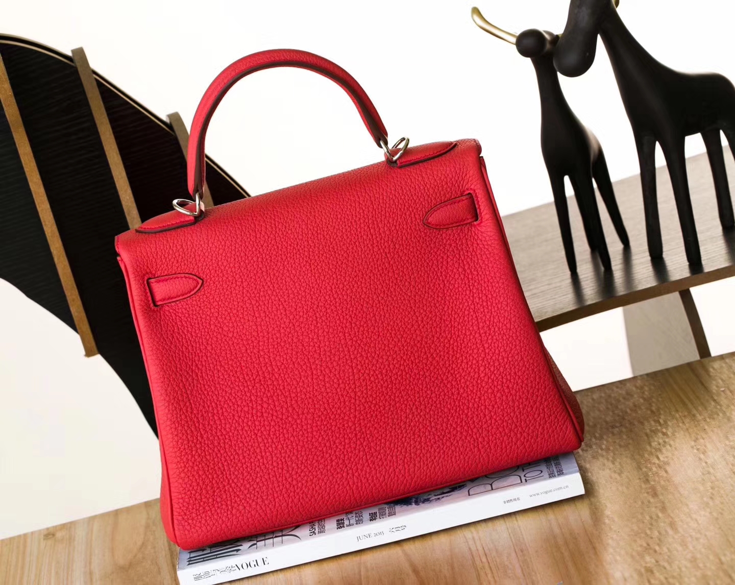 爱马仕凯莉包价格 Hermes Kelly28CM Q5国旗红顶级Togo牛皮 银扣