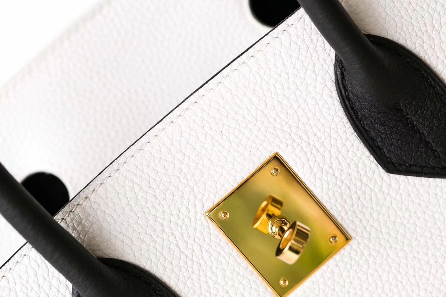 Hermes Birkin30CM 爱马仕黑色拼白色原厂Togo牛皮铂金包 金扣
