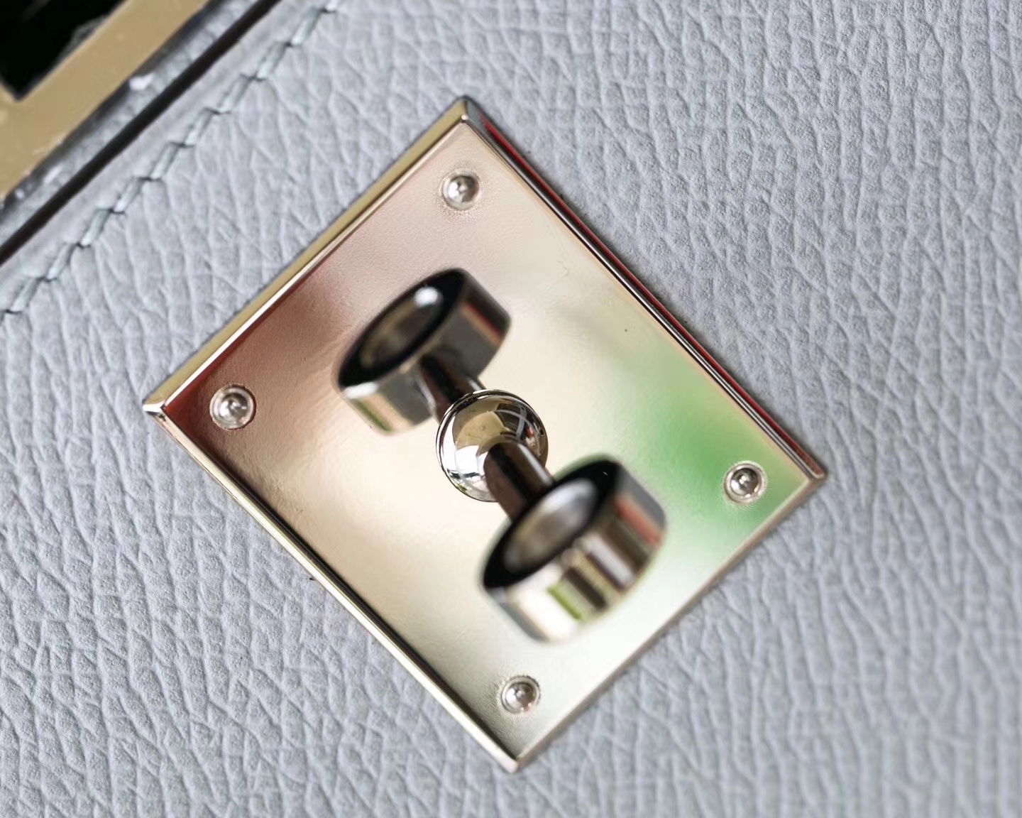 爱马仕凯莉包尺寸 Hermes Kelly28CM 8U冰川蓝原厂Epsom牛皮 银扣