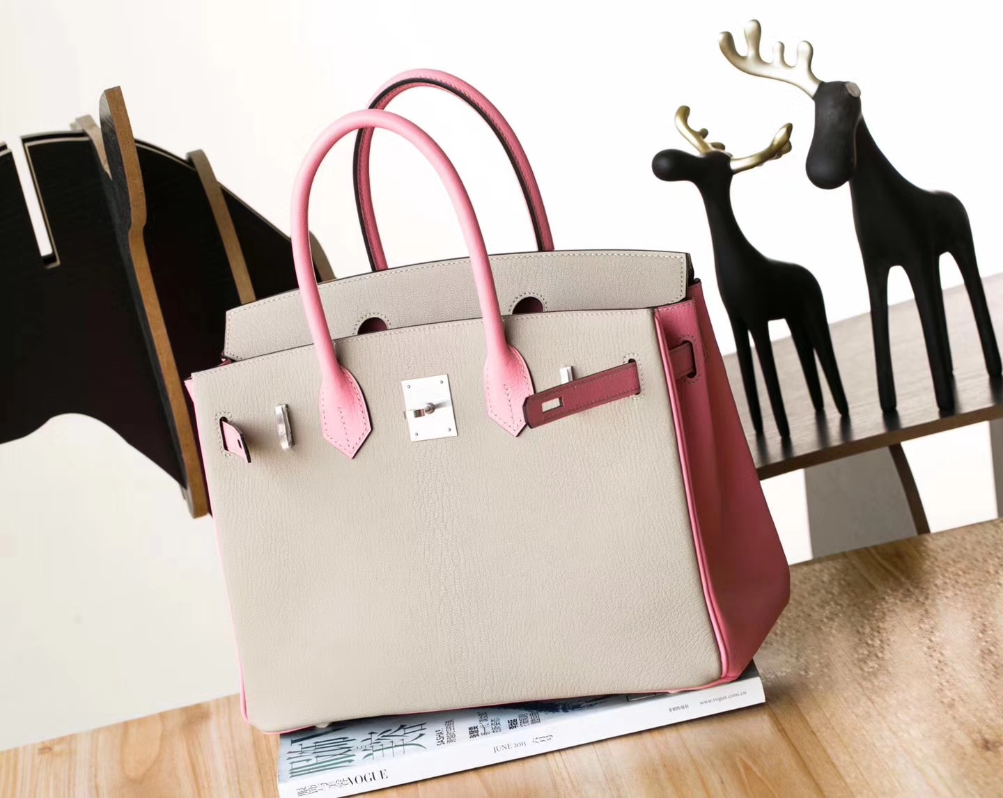 爱马仕Birkin包尺寸 Hermes CK81斑鸠灰拼奶昔粉顶级山羊皮铂金包30cm