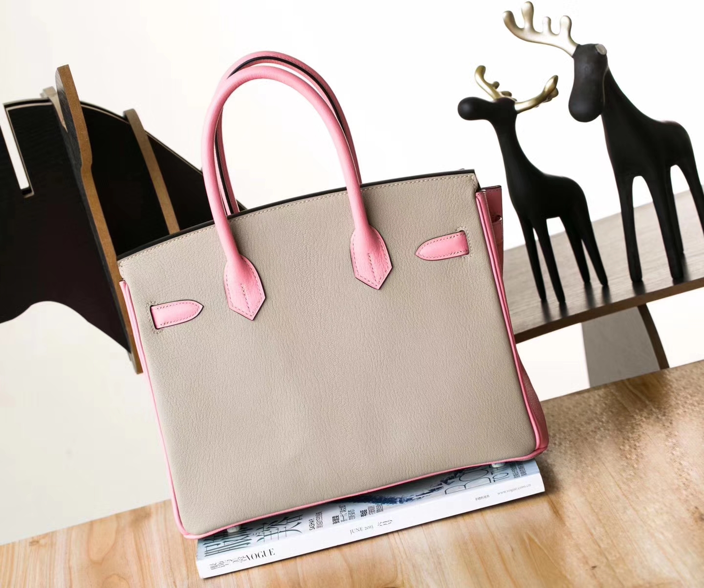 爱马仕Birkin包尺寸 Hermes CK81斑鸠灰拼奶昔粉顶级山羊皮铂金包30cm