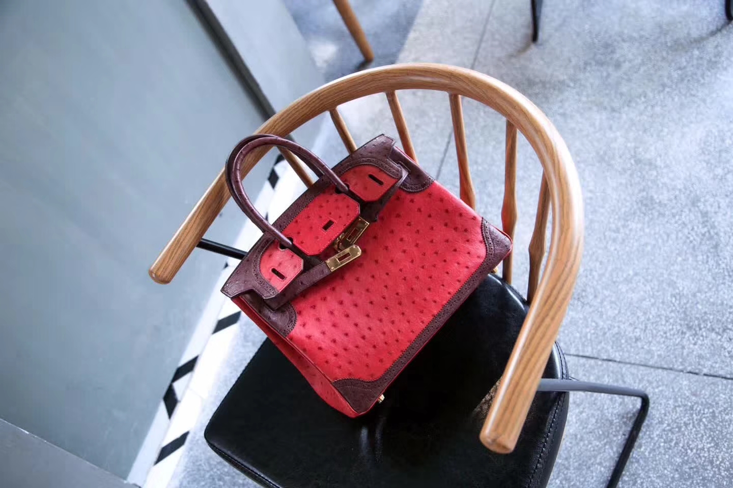 爱马仕拼色铂金包 Hermes鸵鸟皮S5蕃茄红拼深咖啡色Birkin30cm 金扣