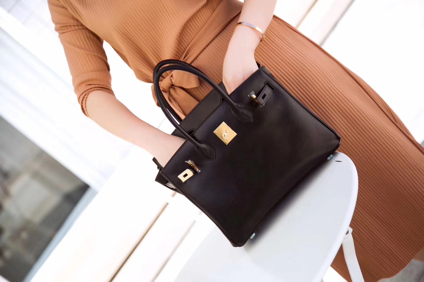 爱马仕铂金包价格 Hermes Birkin30cm CK89黑色Box牛皮 金扣