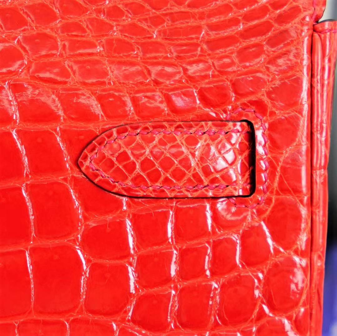 爱马仕铂金包尺寸 Hermes Birkin30CM 法拉利红亮面鳄鱼皮 金扣