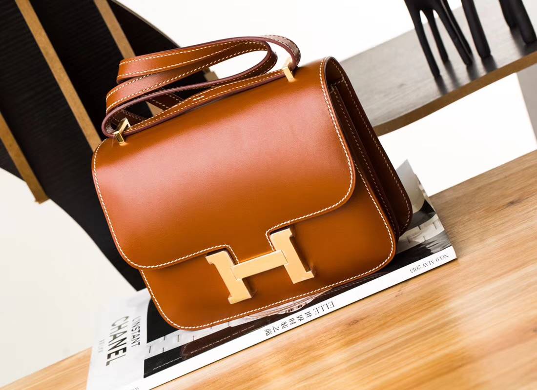 爱马仕康斯坦包 Hermes Constance19CM 金色顶级Box牛皮空姐包 金扣