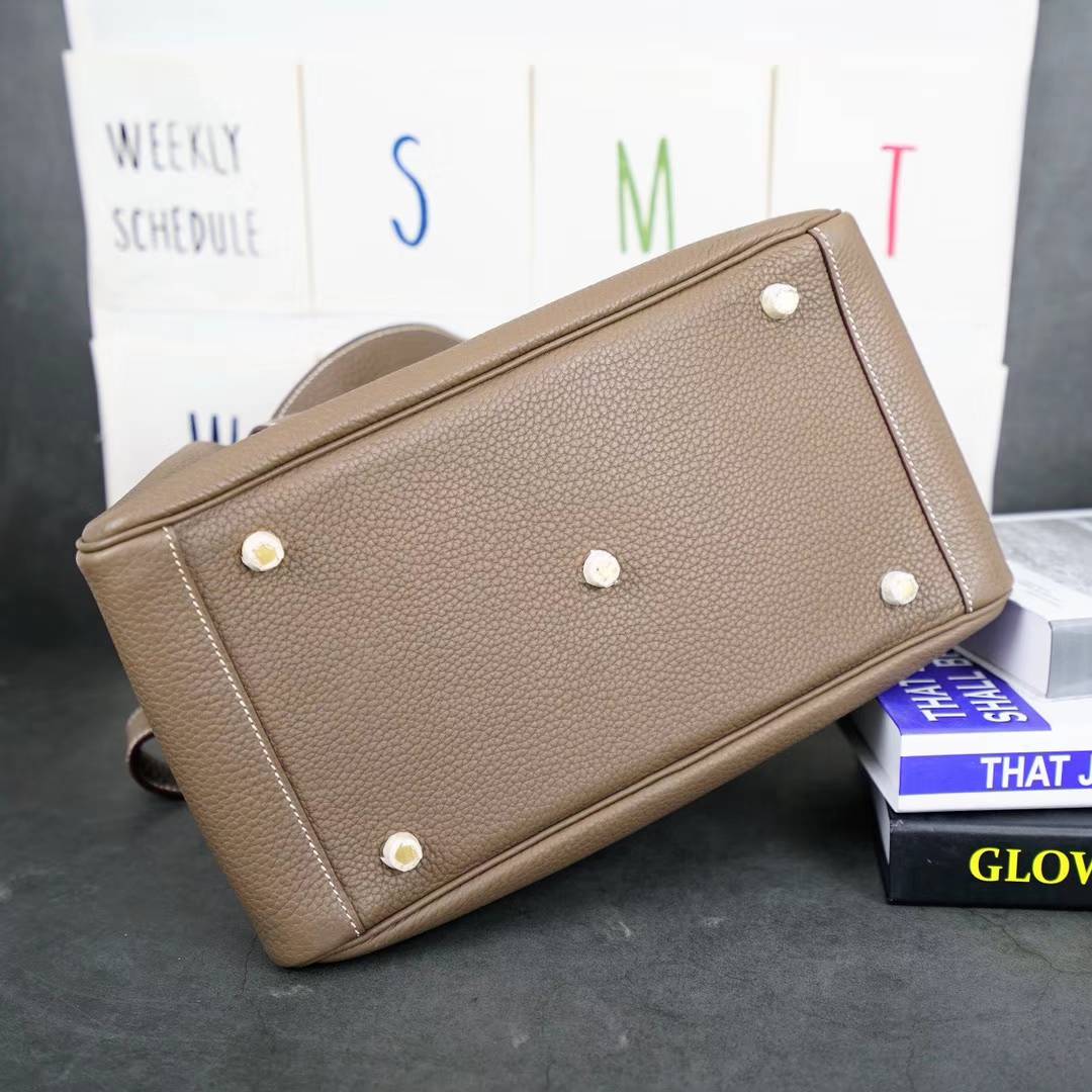 爱马仕琳迪包尺寸 Hermes Lindy30CM CK18大象灰原厂TC牛皮 金扣
