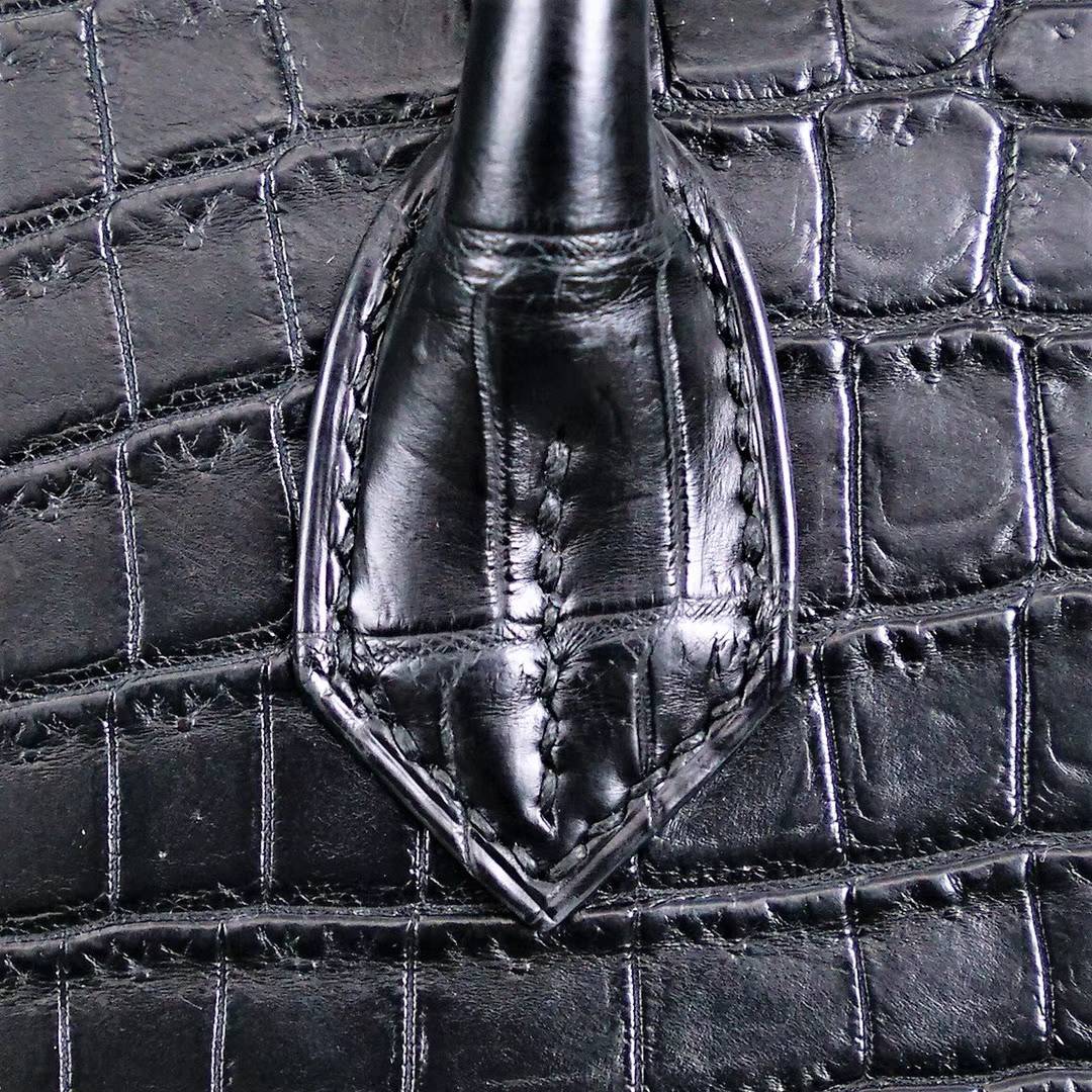 爱马仕铂金包尺寸 Hermes Birkin30CM 黑色雾面鳄鱼皮 银扣