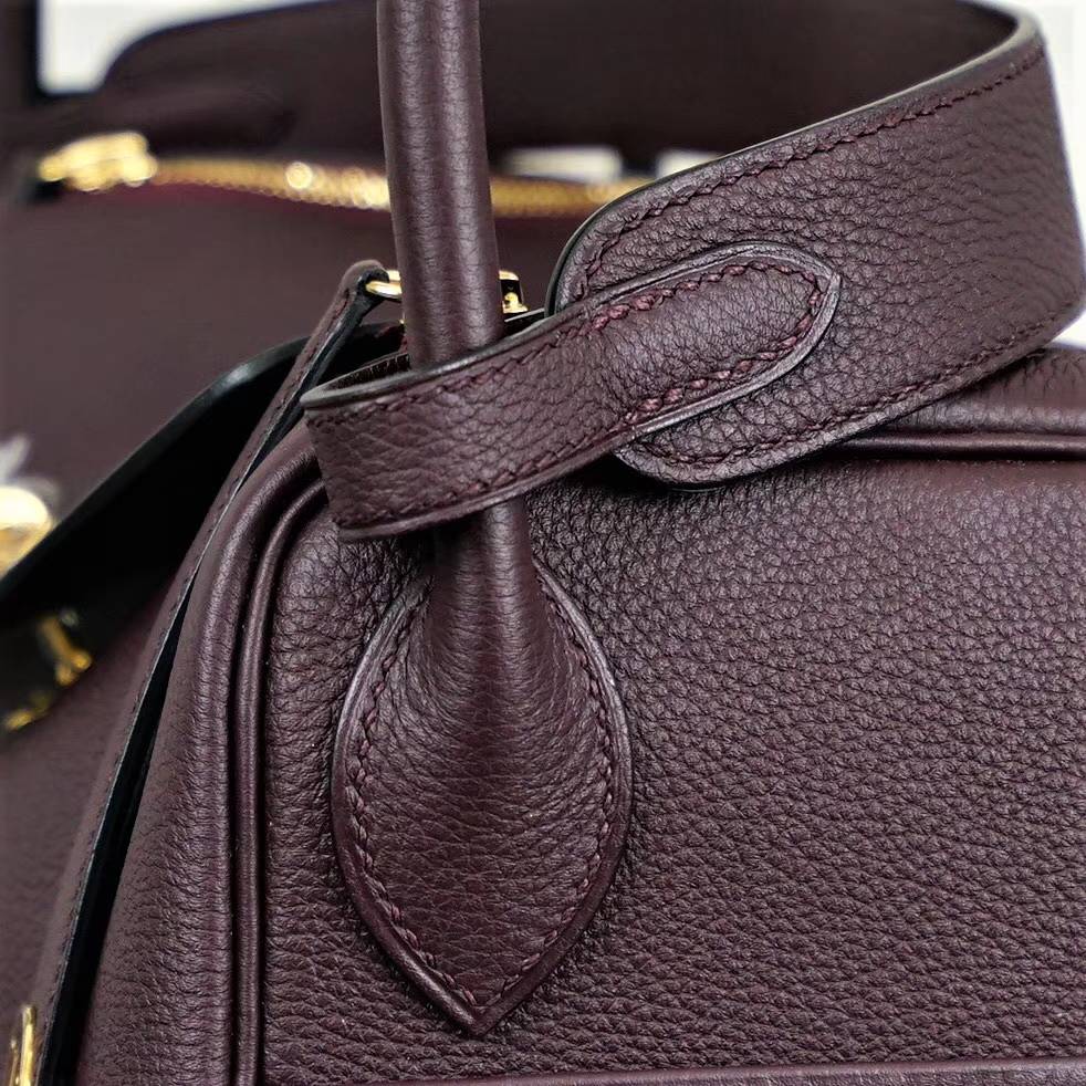 爱马仕琳迪包尺寸 Hermes Lindy30CM 波尔多酒红顶级Togo牛皮 金扣