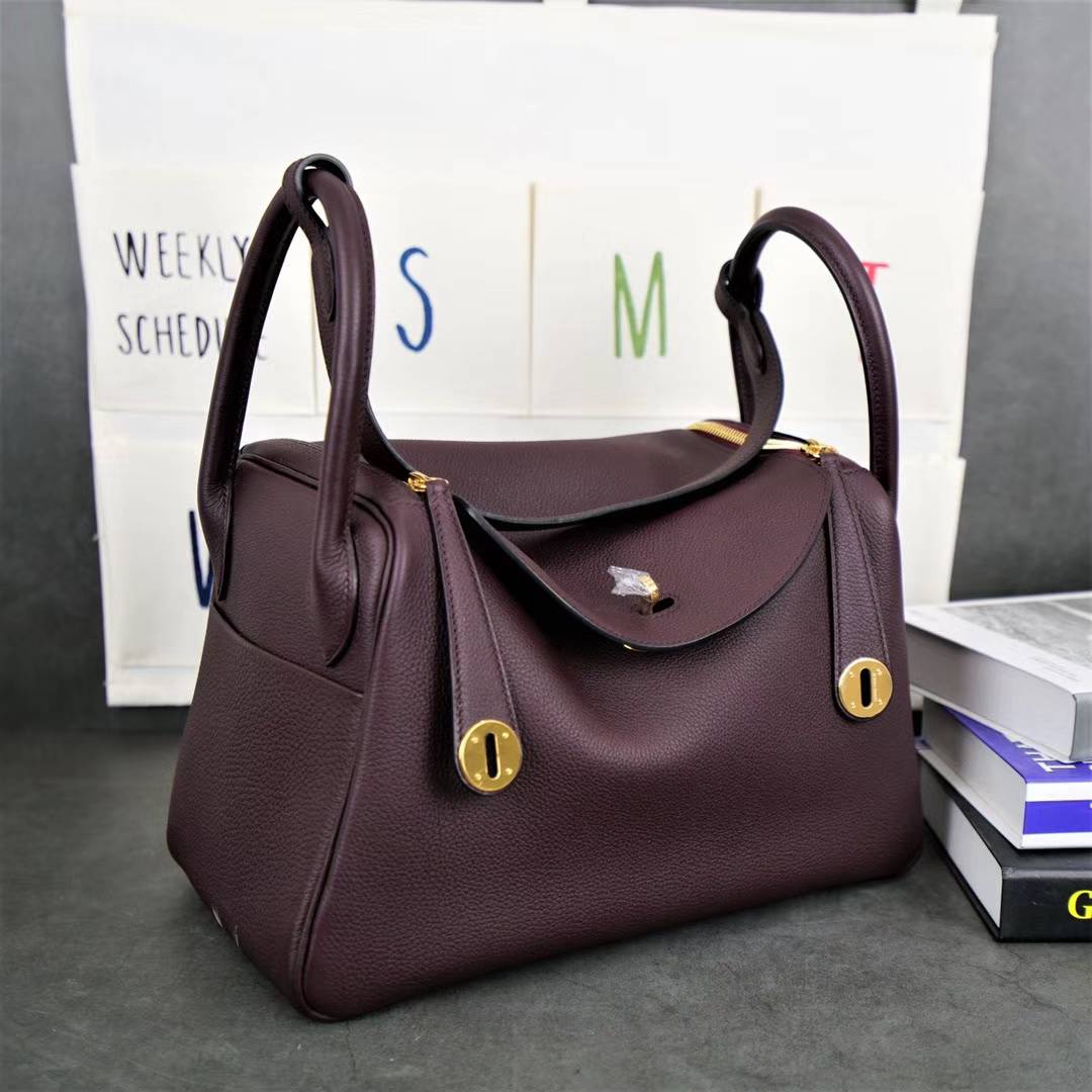 爱马仕琳迪包尺寸 Hermes Lindy30CM 波尔多酒红顶级Togo牛皮 金扣