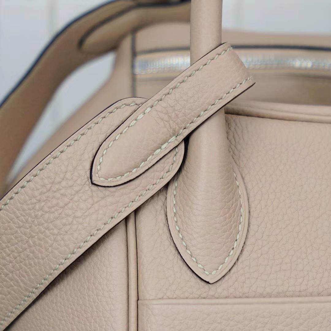 爱马仕Lindy包包 Hermes CK81斑鸠灰顶级Togo牛皮琳迪包Lindy30CM 银扣