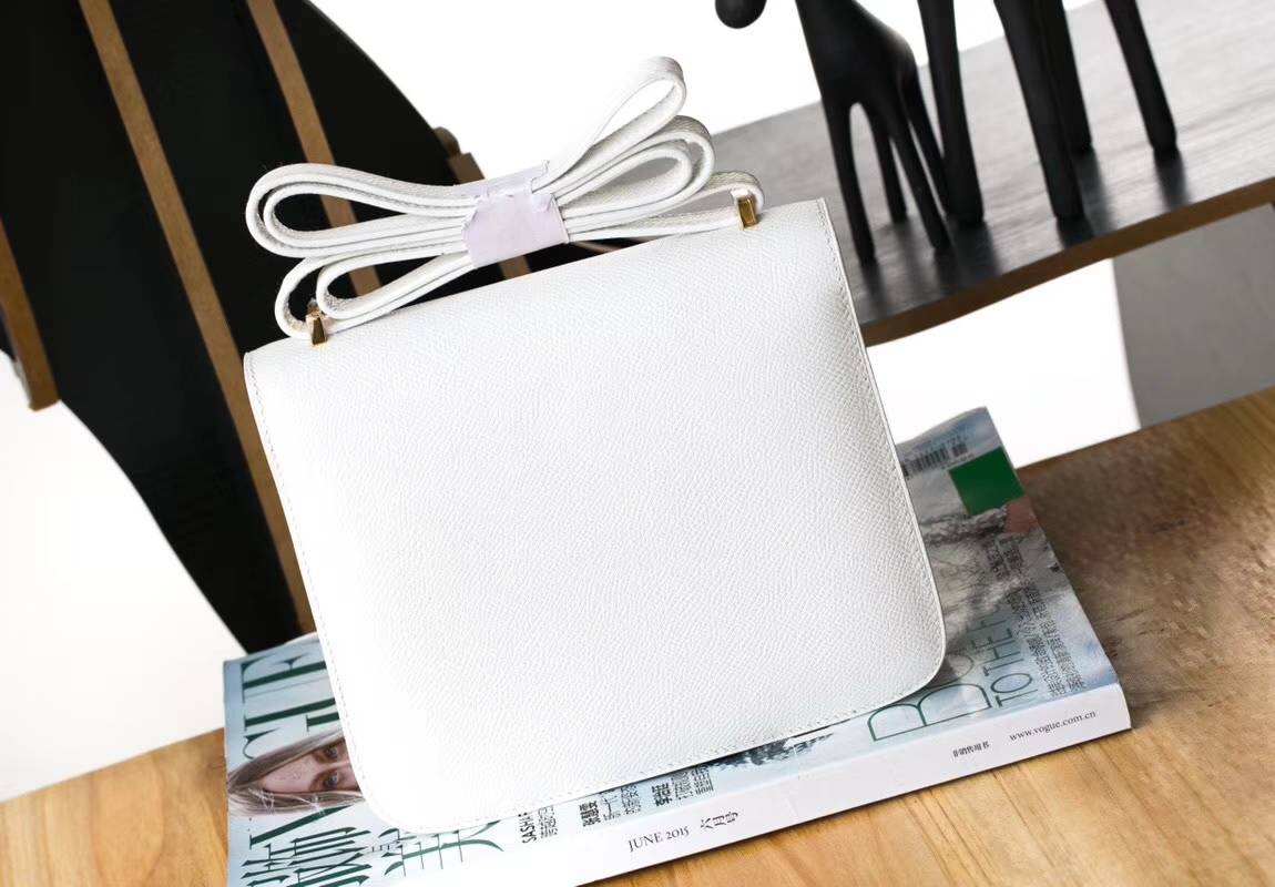 爱马仕空姐包尺寸 Hermes Constance24CM 白色原厂Epsom牛皮 金扣