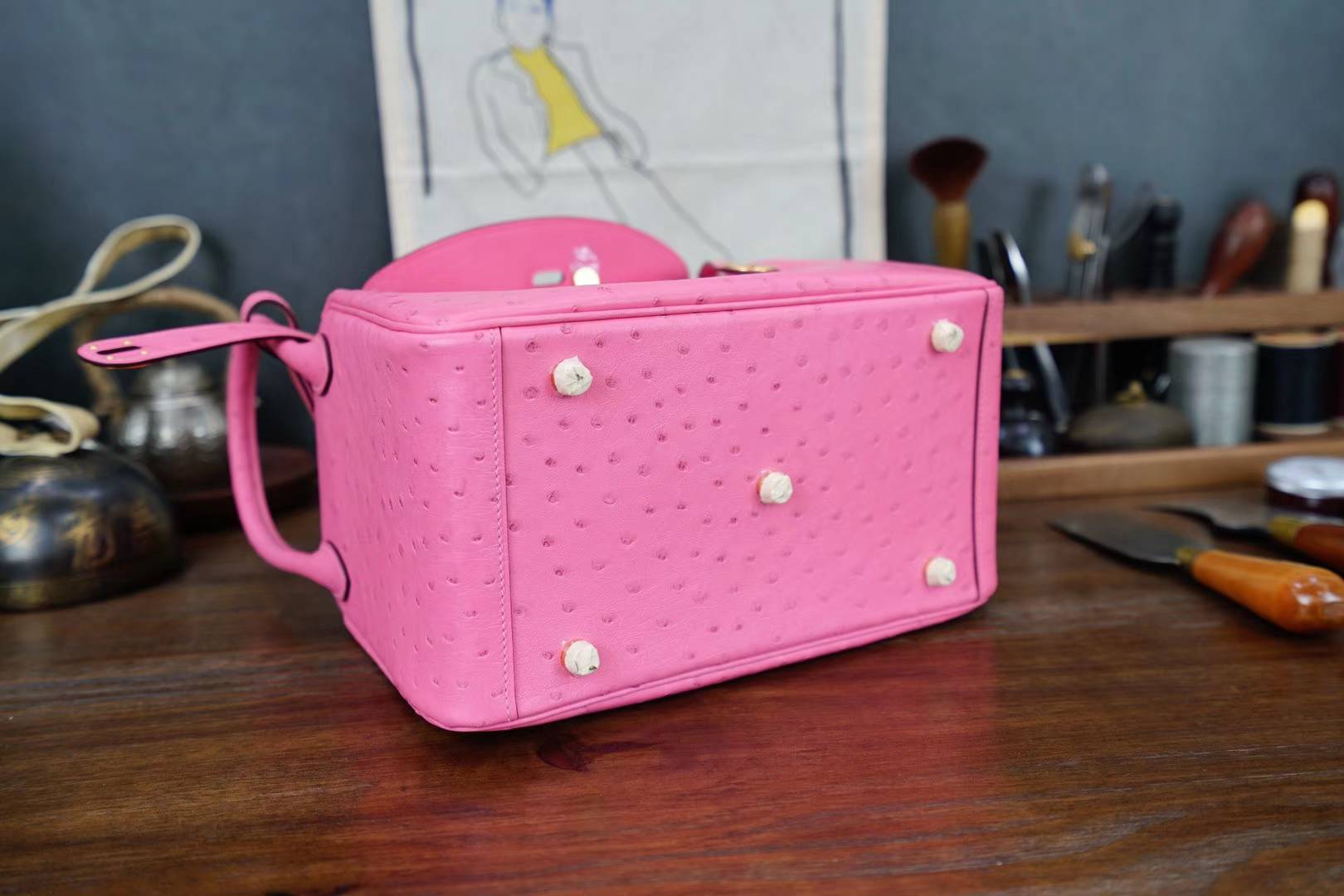 Hermes Lindy30CM 爱马仕5P樱花粉顶级鸵鸟皮琳迪包 金扣