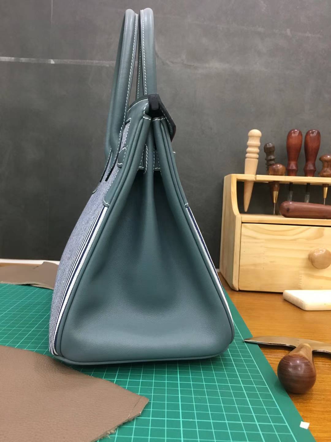爱马仕Birkin包包 Hermes75牛仔蓝原厂Swift牛皮拼帆布铂金包Birkin30CM 银扣