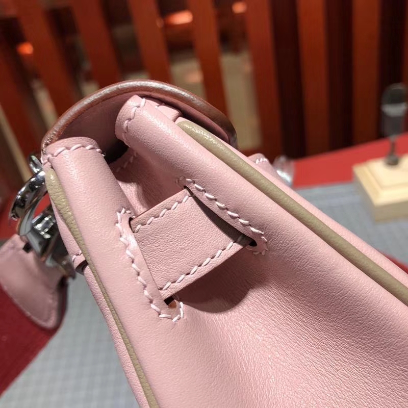 爱马仕新款包包 Hermes Berline20CM 3Q粉色拼番茄红Swift牛皮线条包