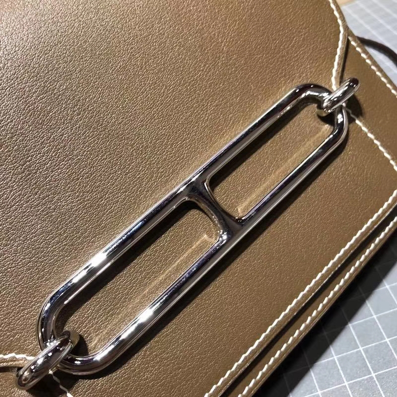 Hermes Roulis19CM 爱马仕大象灰顶级Swift牛皮猪鼻子包 银扣