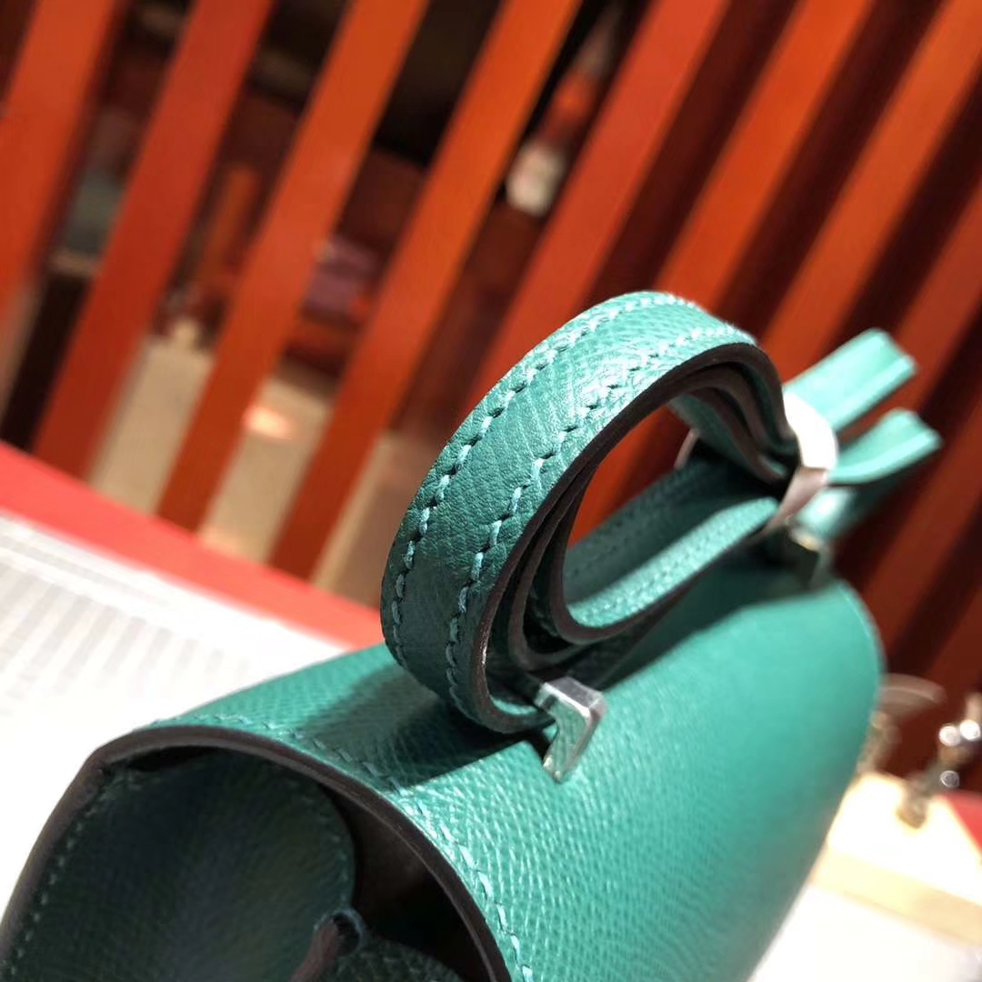 Hermes包包官网 爱马仕孔雀绿原厂epsom牛皮空姐包Constance19CM 银扣