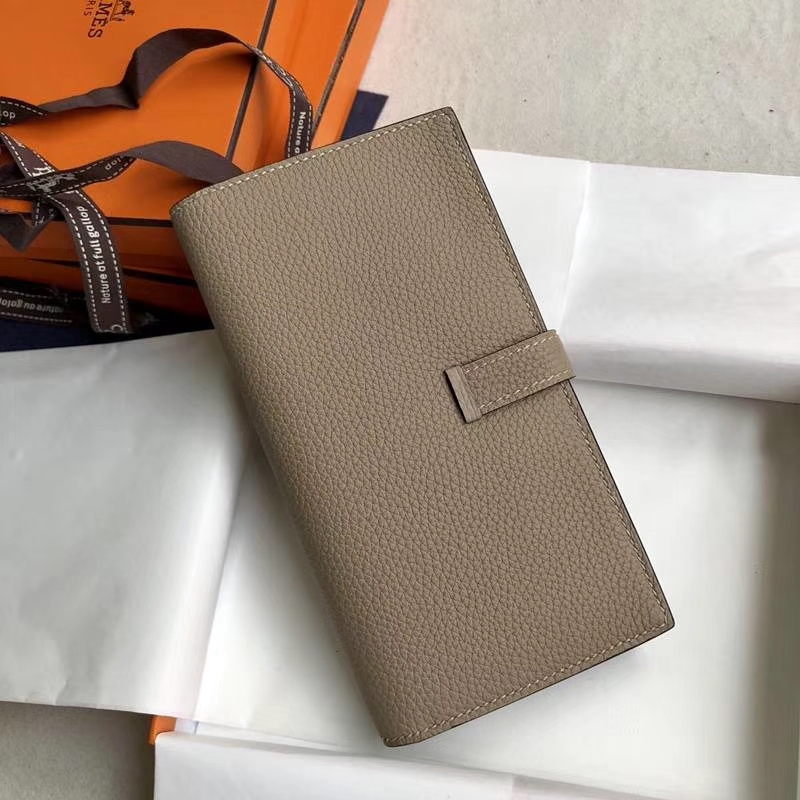 Hermes Bearn钱夹 爱马仕原厂Togo牛皮西装夹长款钱包 浅灰色 金扣