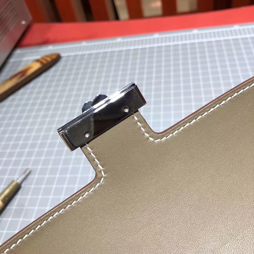 爱马仕空姐包价格 Hermes Constance19cm 大象灰原厂Epsom牛皮 银扣