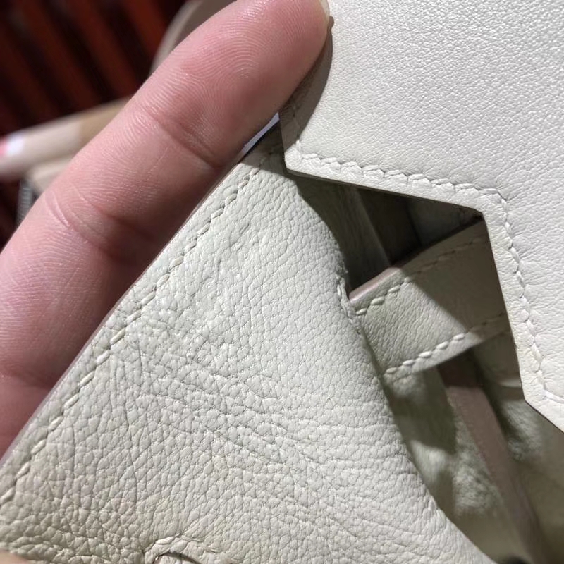 爱马仕Birkin包包 Hermes奶昔白原厂Swift牛皮铂金包Birkin30CM 金扣