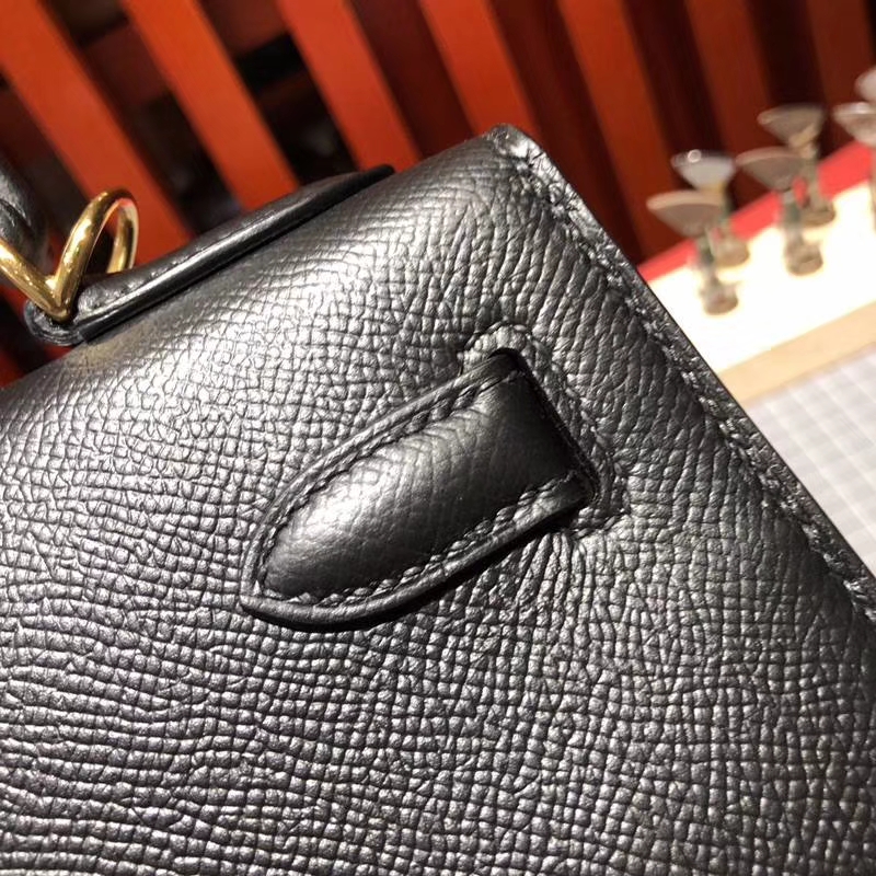 爱马仕包包官网 Hermes Kelly28CM 黑色手掌纹牛皮外缝凯莉包 金扣