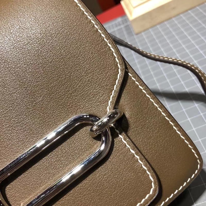 Hermes Roulis19CM 爱马仕大象灰顶级Swift牛皮猪鼻子包 银扣