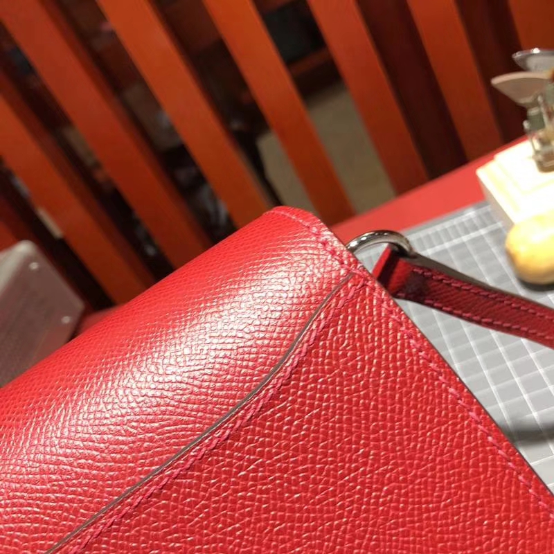 Hermes Roulis19CM 爱马仕中国红原厂Epsom牛皮猪鼻子包单肩斜挎包 银扣