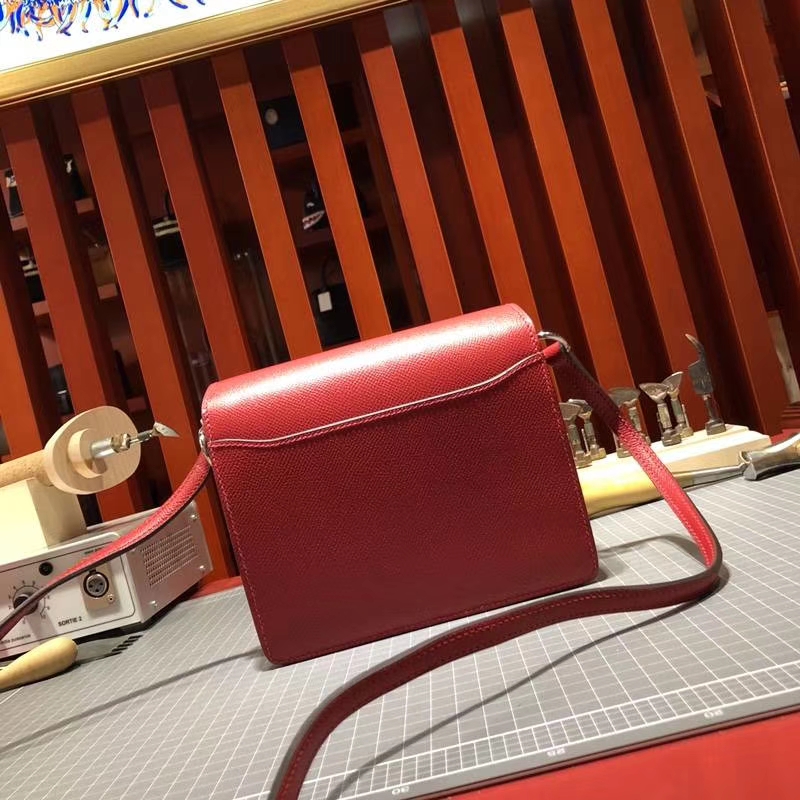 Hermes Roulis19CM 爱马仕中国红原厂Epsom牛皮猪鼻子包单肩斜挎包 银扣