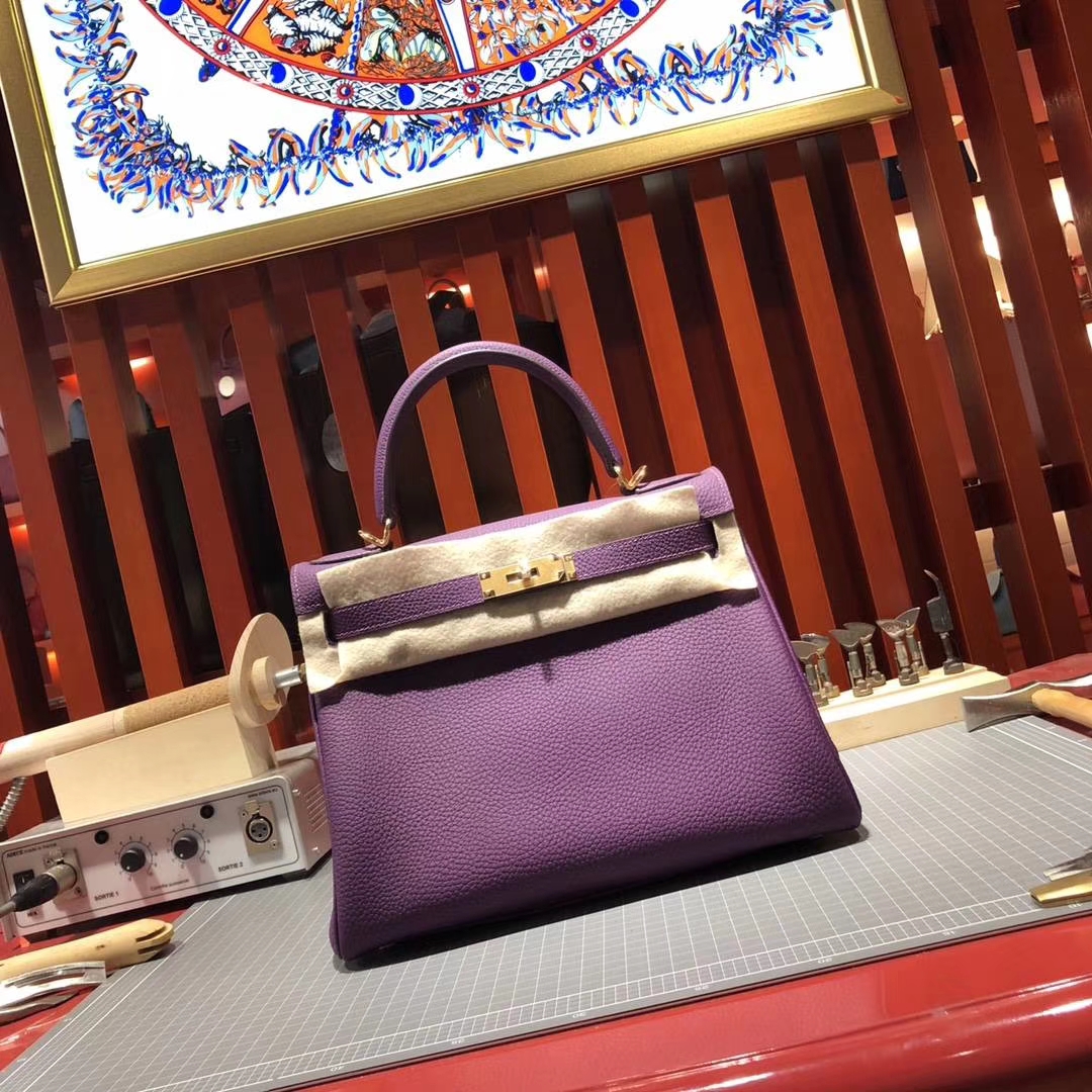 爱马仕凯莉包价格 Hermes Kelly28CM P9海葵紫顶级Togo牛皮 金扣