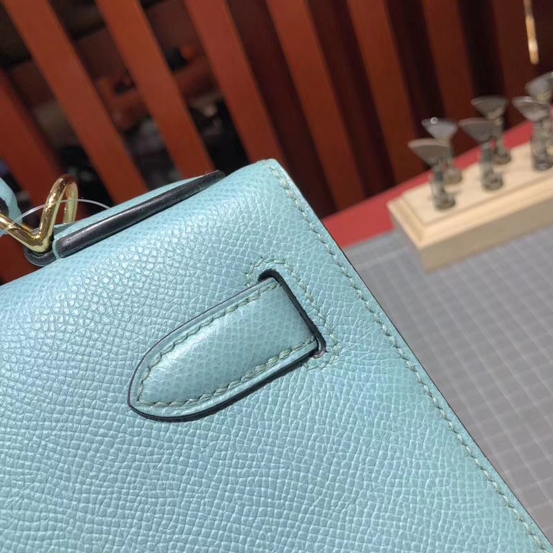 爱马仕凯莉包价格 Hermes Kelly28CM 马卡龙蓝手掌纹牛皮 银扣