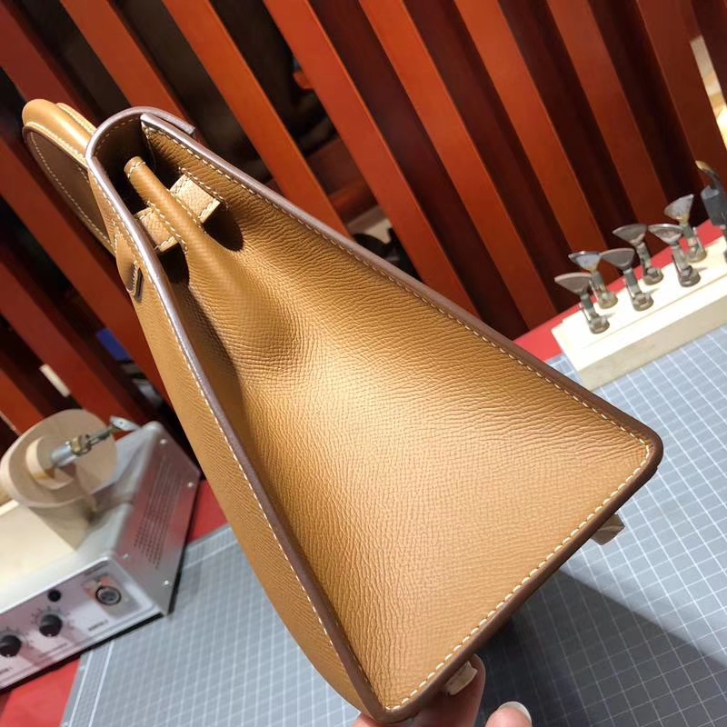 Hermes Kelly28CM 爱马仕土黄色Epsom牛皮凯莉包Kelly包包 金扣