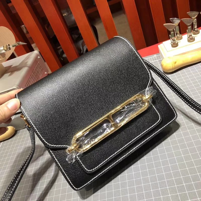 Hermes Roulis19CM 爱马仕Epsom牛皮猪鼻子包单肩斜挎女包 黑色 金扣