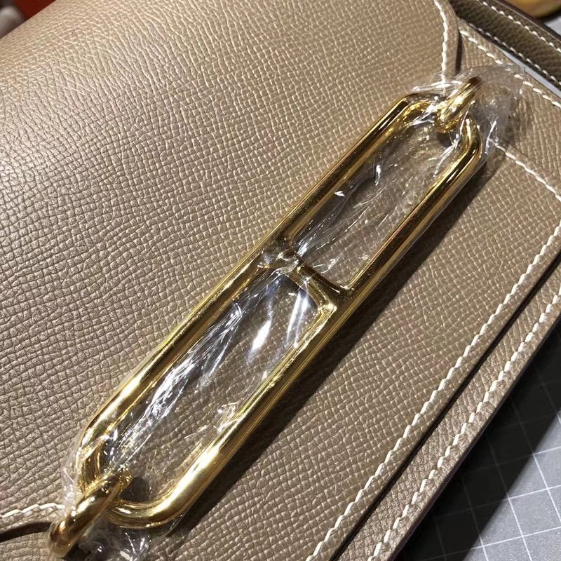 Hermes Roulis19cm 爱马仕大象灰手掌纹牛皮Roulis19cm猪鼻子包 金扣