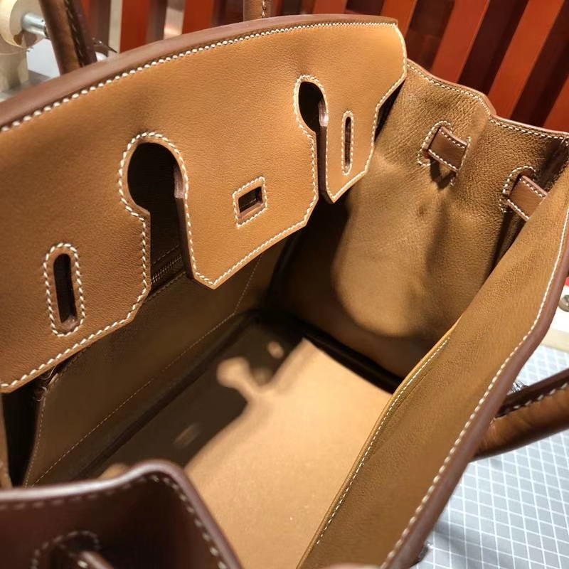 爱马仕铂金包尺寸 Hermes Birkin30CM 土黄色原厂Swift牛皮 银扣