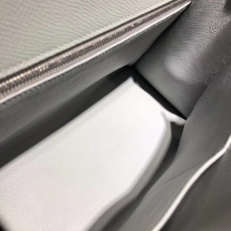 爱马仕凯莉包多少钱 Hermes Kelly28CM 海鸥灰手掌纹牛皮 银扣