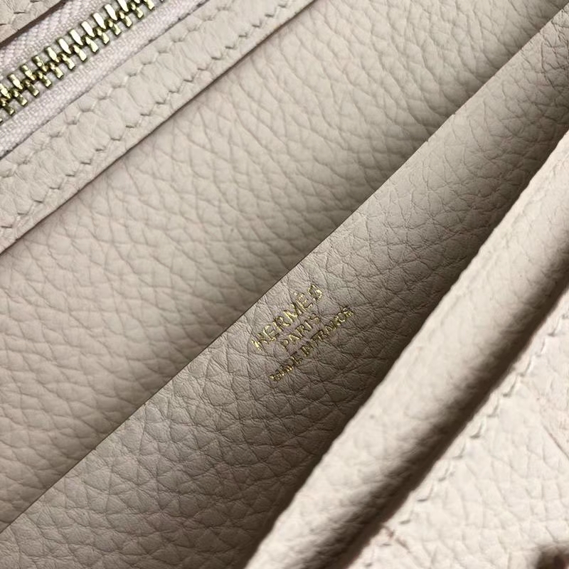 爱马仕西装夹 Hermes Bearn荔枝纹牛皮H扣长款钱包手包 奶昔白 金扣