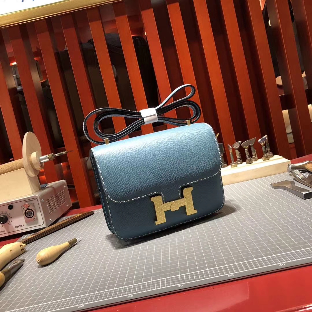 Hermes Constance19CM 爱马仕牛仔蓝原厂epsom牛皮空姐包 金扣