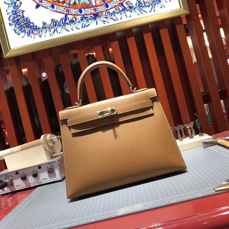 Hermes Kelly28CM 爱马仕土黄色Epsom牛皮凯莉包Kelly包包 金扣